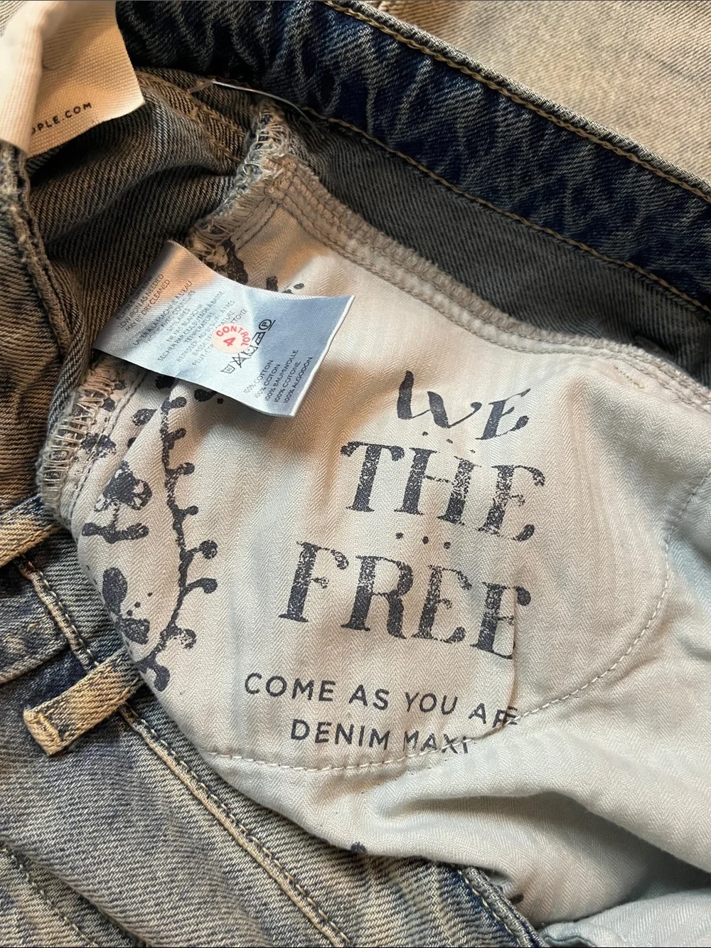 New WE THE PEOPLE Come as you are Denim Maxi Skirt Sz 8